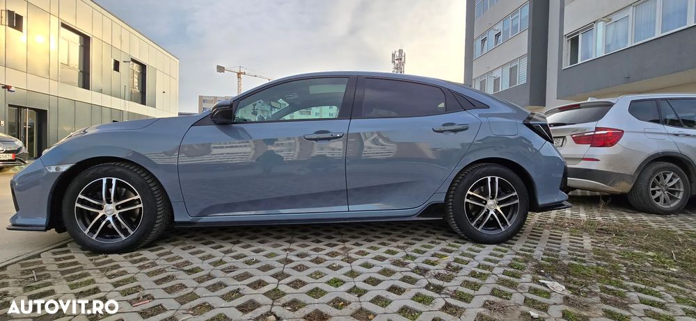 Honda Civic 1.5 VTEC Turbo CVT Sport Plus - 11