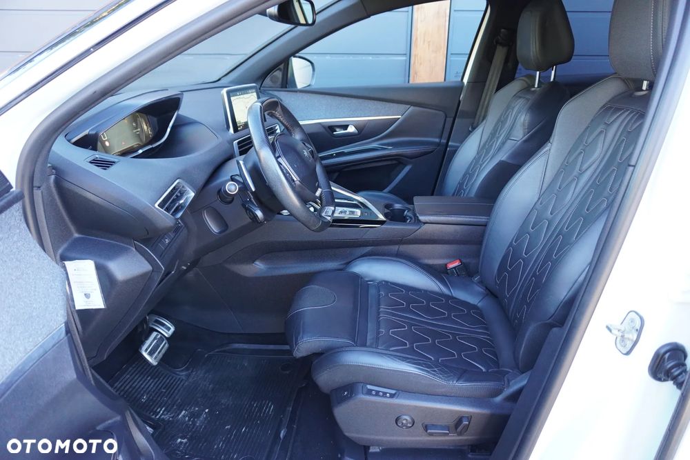 Peugeot 3008 1.6 THP Allure S&S EAT6 - 17