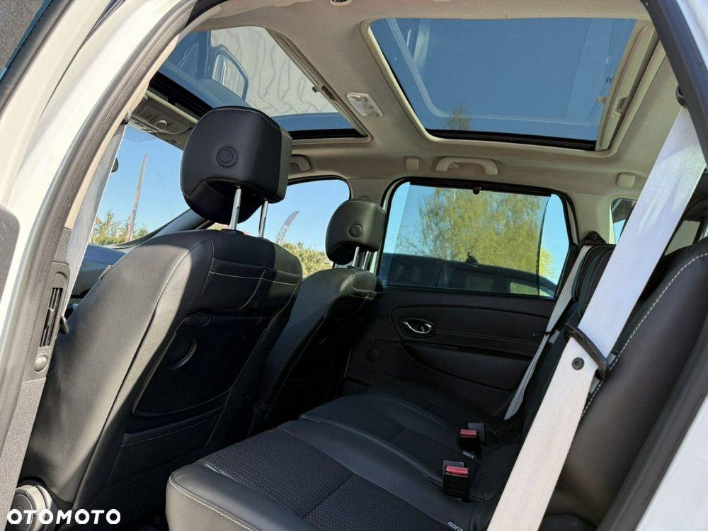 Renault Scenic 1.6 dCi Bose - 21