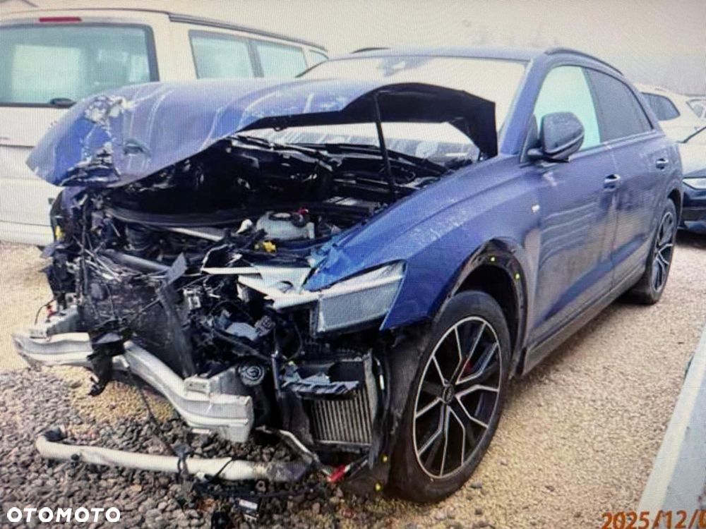 Audi Q8 60 TFSI e Quattro Tiptronic - 3