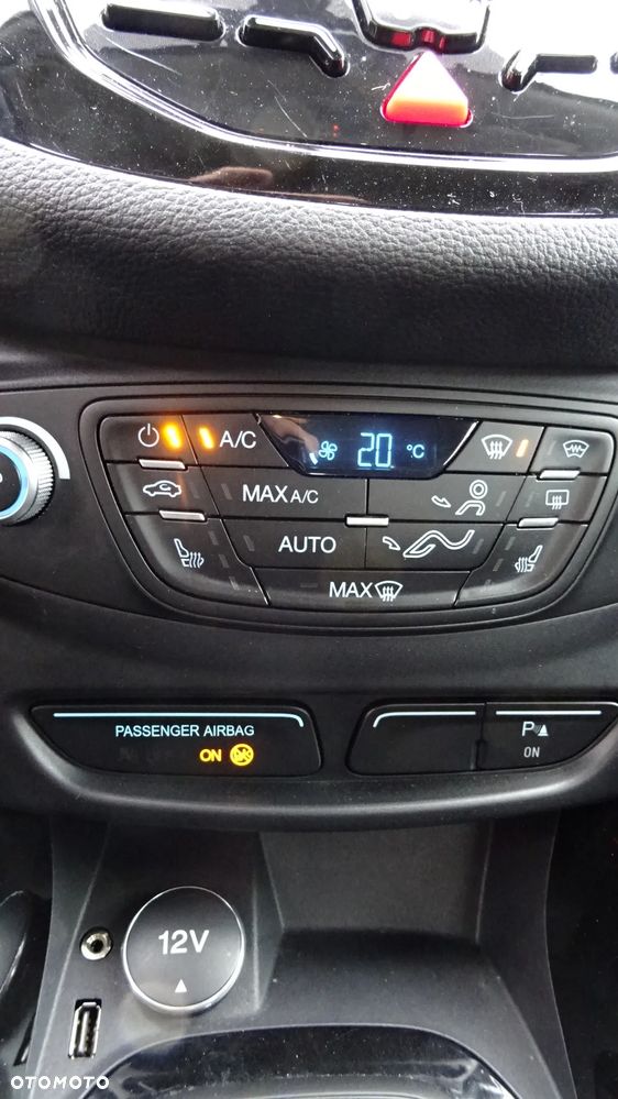 Ford B-MAX - 35