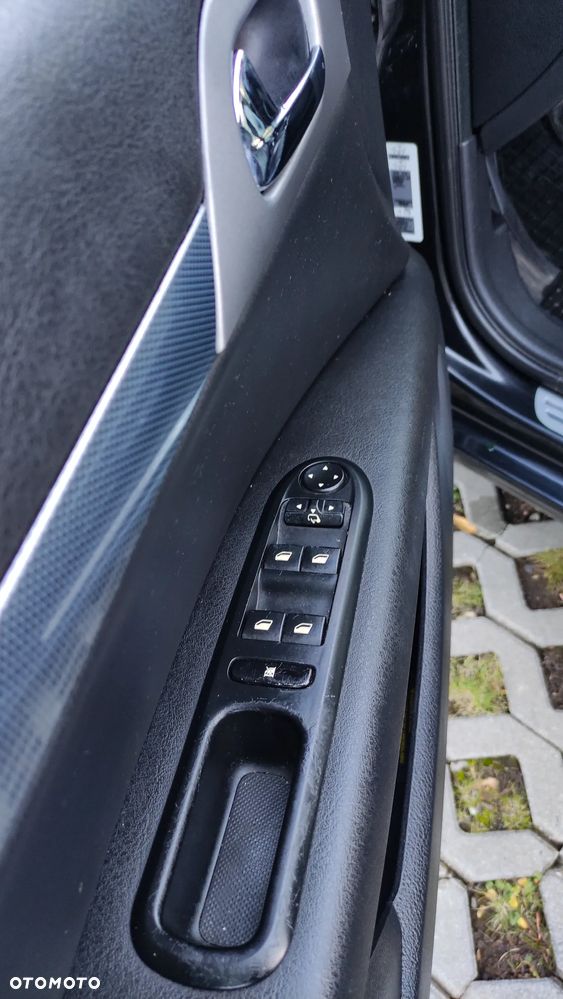 Peugeot 407 2.0 HDI SV Executive EU4 - 13