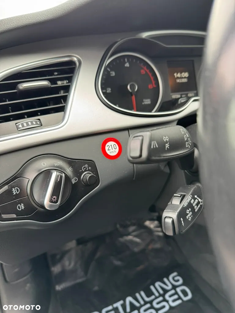 Audi A4 Avant 2.0 TDI DPF quattro S tronic Ambition - 18