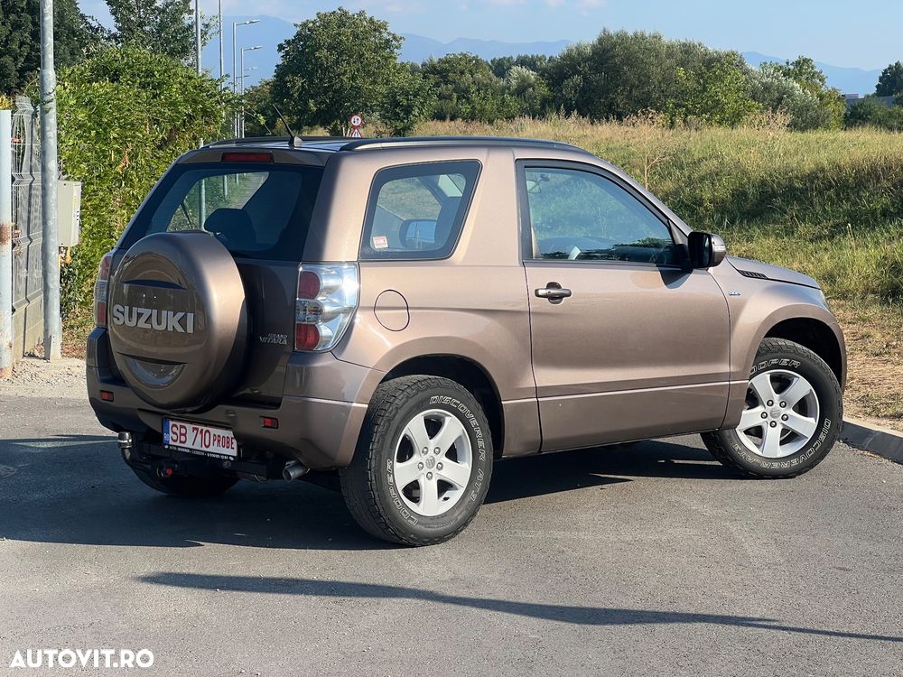 Suzuki Grand Vitara 1.9 DDIS JX - 2