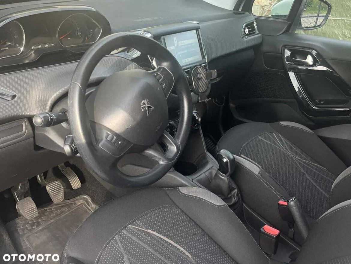 Peugeot 208 1.2 VTi Active - 5
