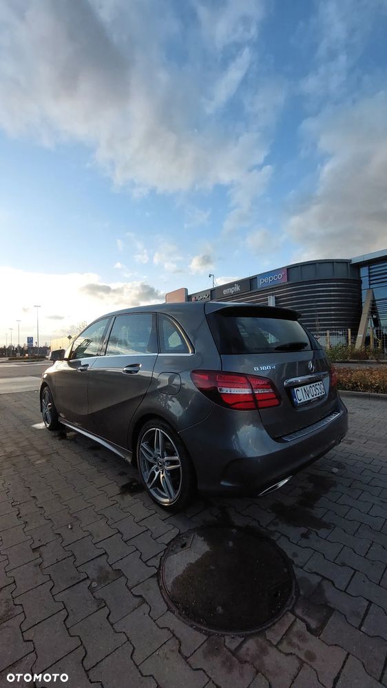 Mercedes-Benz Klasa B 180 (CDI) d AMG Line - 3