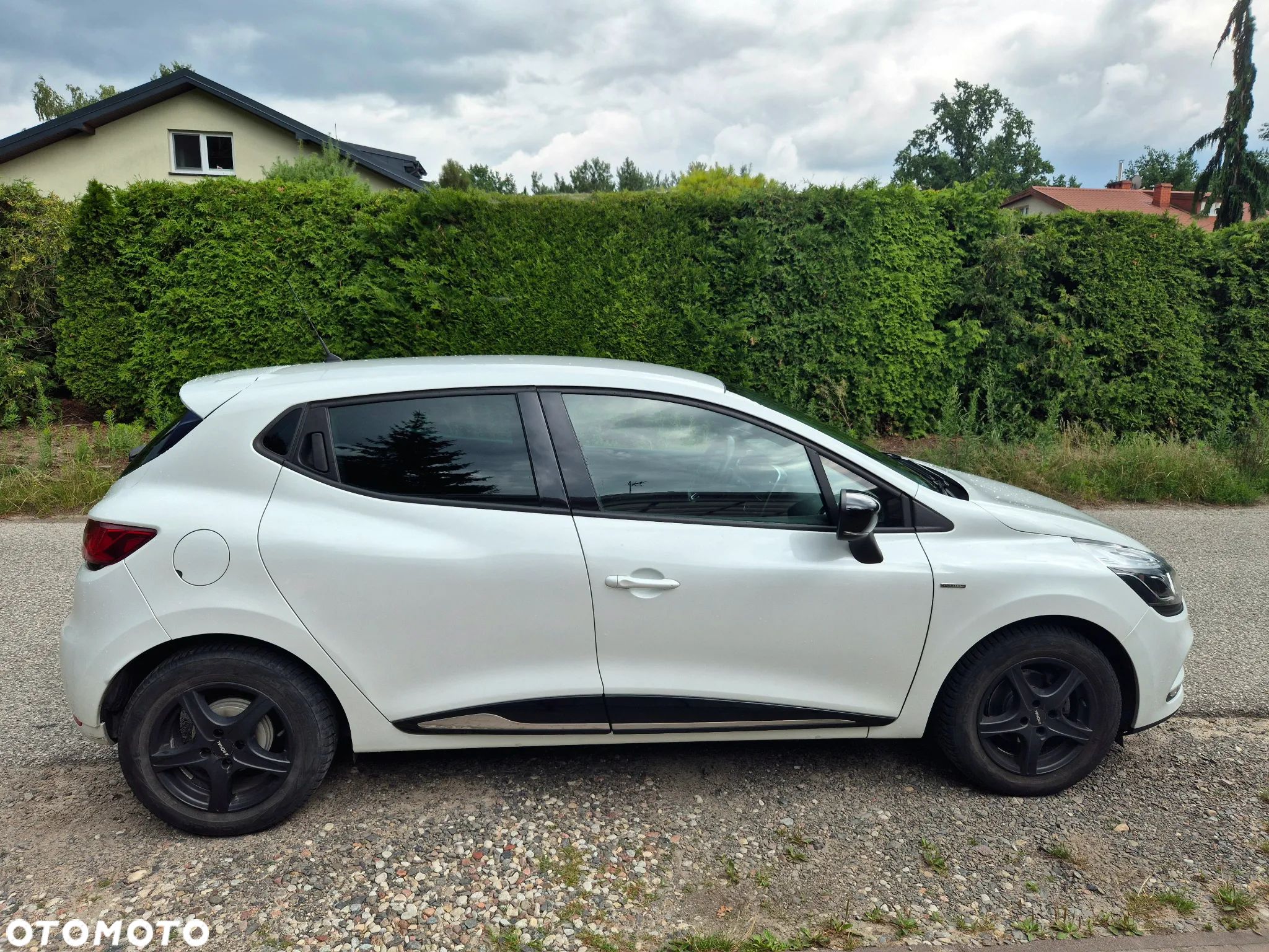 Renault Clio 0.9 Energy TCe Limited - 1