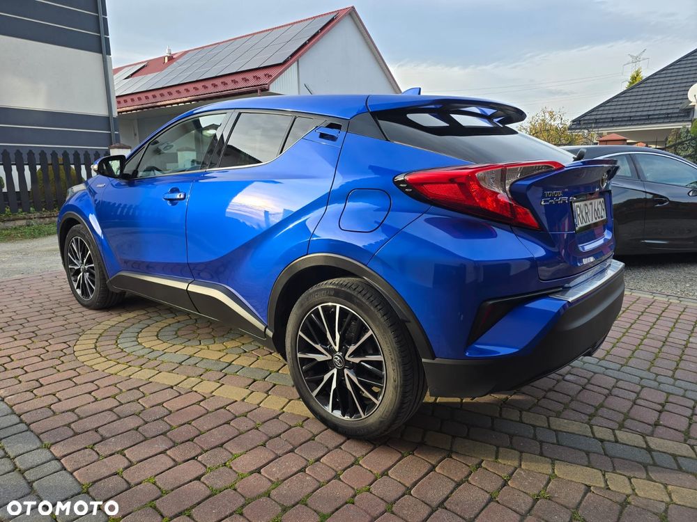 Toyota C-HR - 12