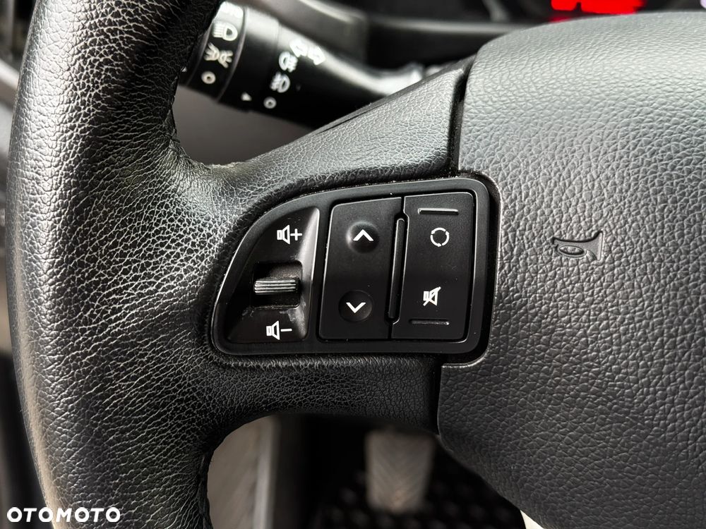 Kia Sportage ver-2-0-xl-2wd - 18