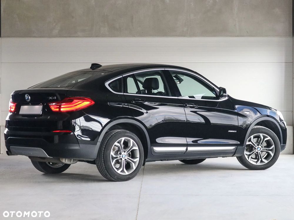 BMW X4 xDrive20i xLine - 2