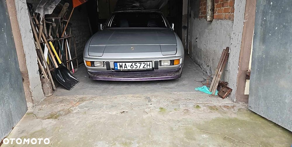 Porsche 924 Standard - 33