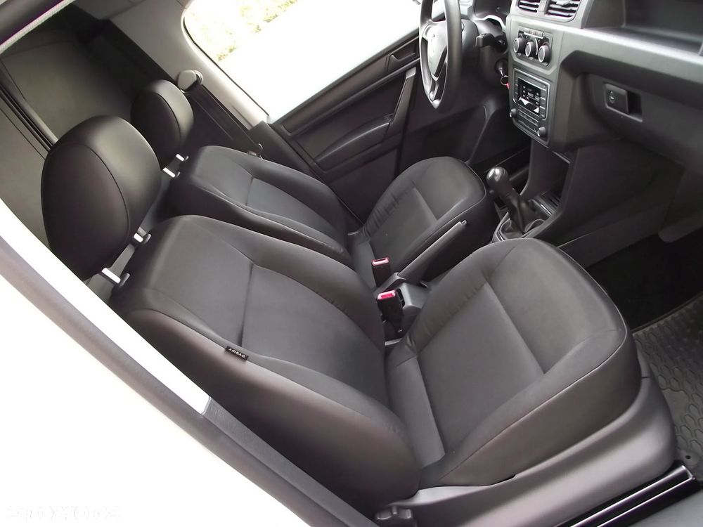 Volkswagen CADDY MAXI - 17