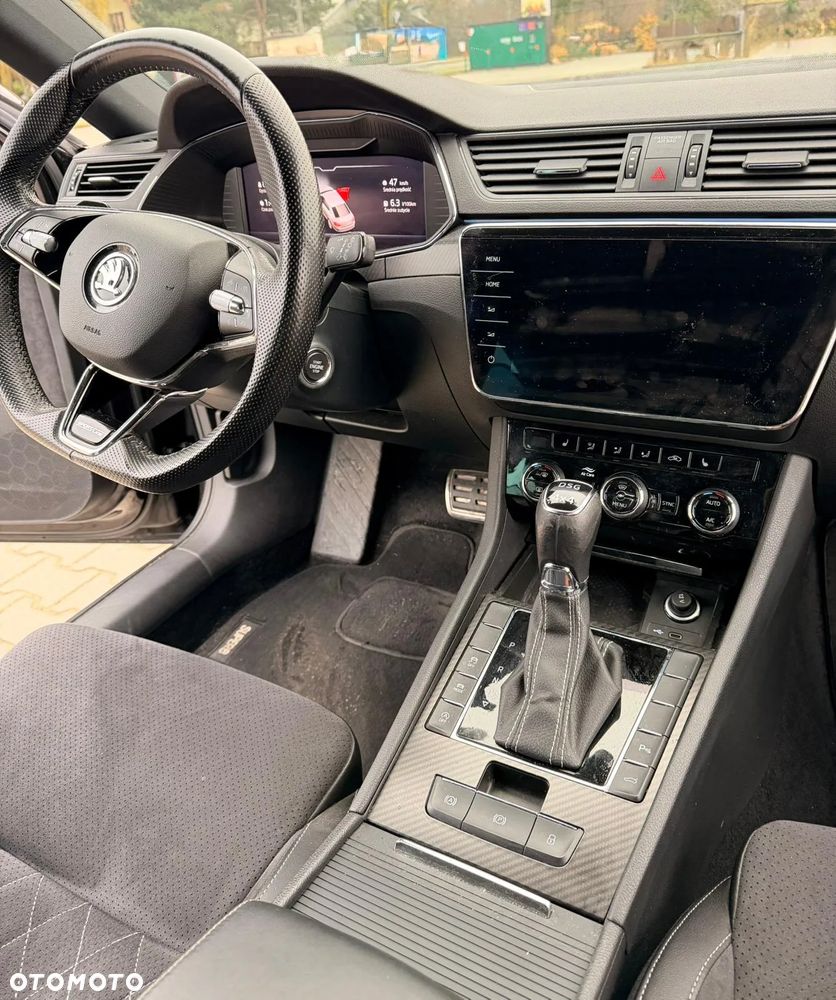 Skoda Superb 2.0 TDI SCR 4x4 Sportline DSG - 15