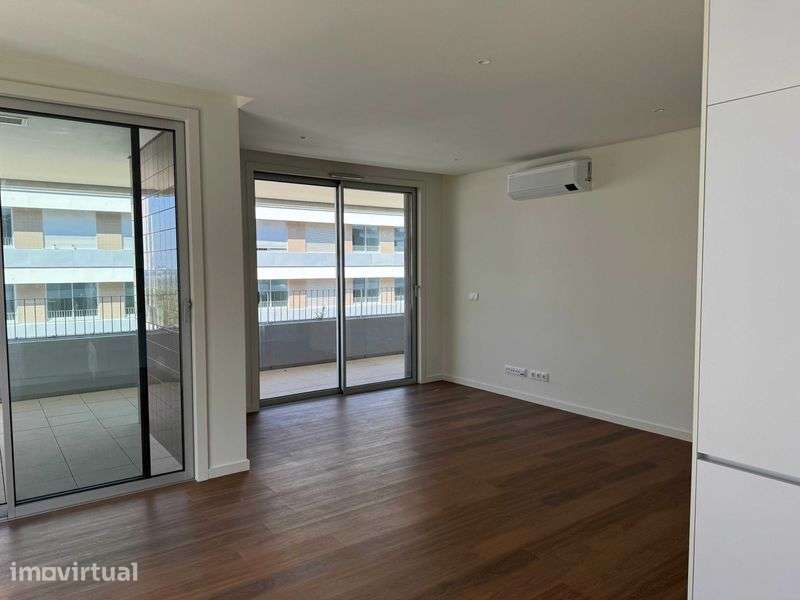 Apartamento T2 - Cidade da Maia - Grande imagem: 4/11