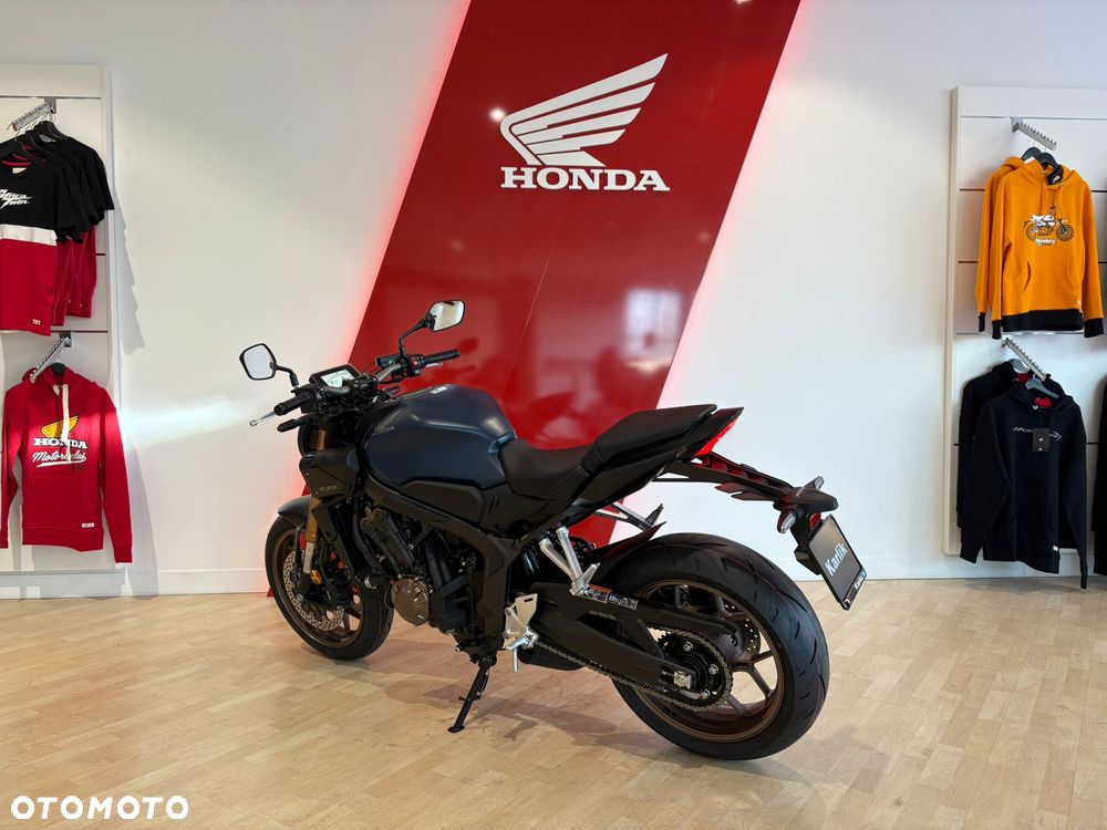 Honda CB - 4