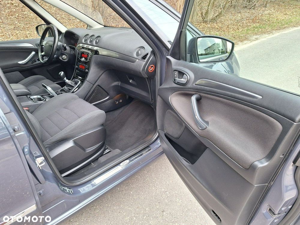 Ford Galaxy 2.0 TDCi Titanium - 13