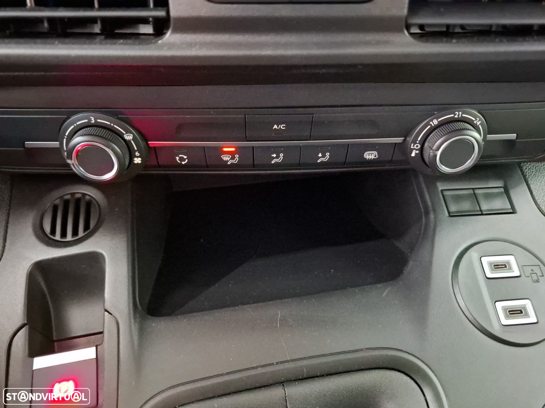 Peugeot Partner Partner Longa 1.5 BlueHDi 100cv S&S CVM6 - 21