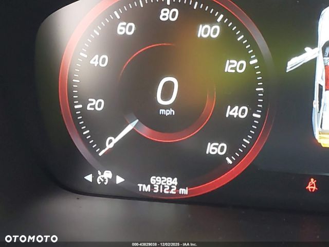 Volvo S60 T5 R-Design - 17