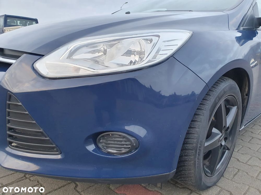 Ford Focus 1.6 Ambiente Start - 11