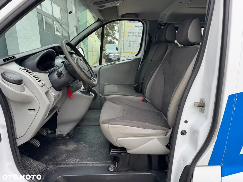 Opel Vivaro L2H1 2.9t Edition - 11