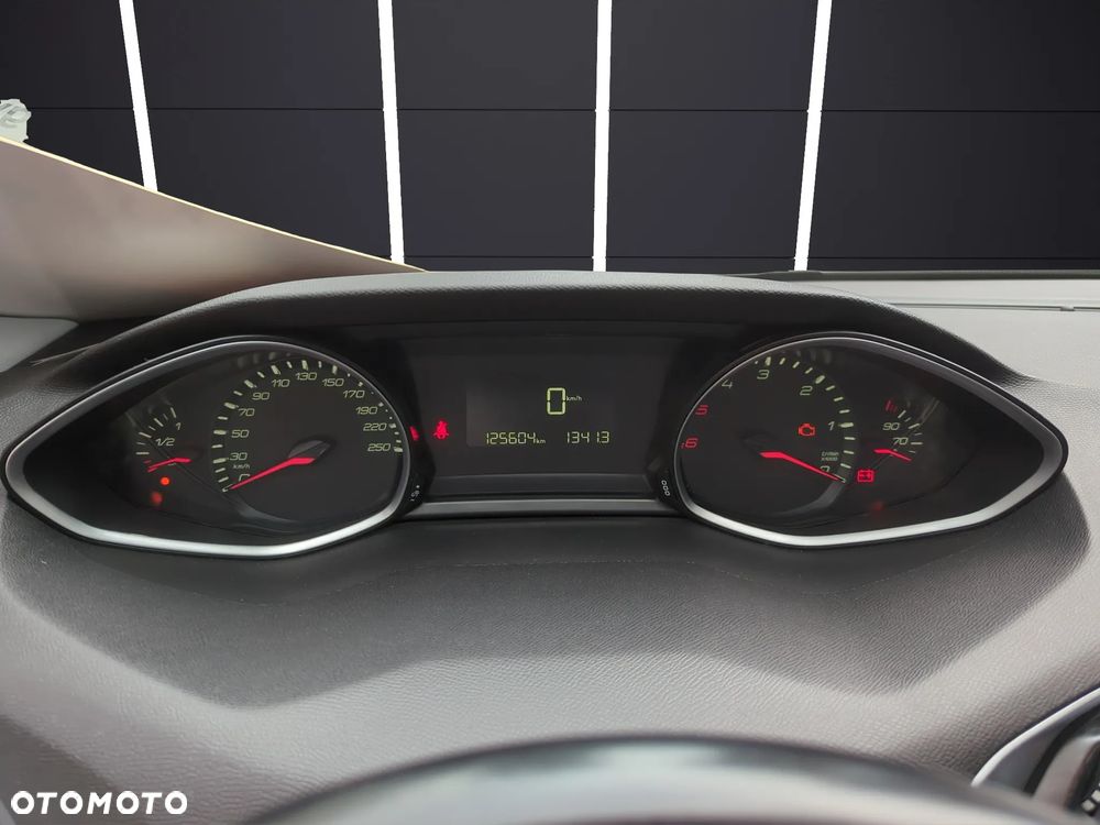 Peugeot 308 1.5 BlueHDi Active Pack Business S&S - 11