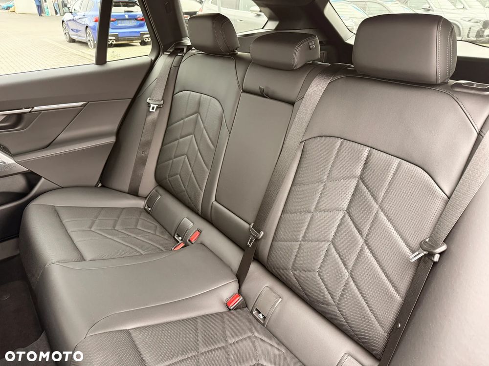 BMW Seria 5 520d - 33