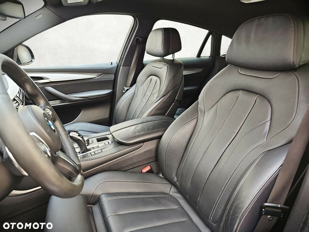 BMW X6 - 12