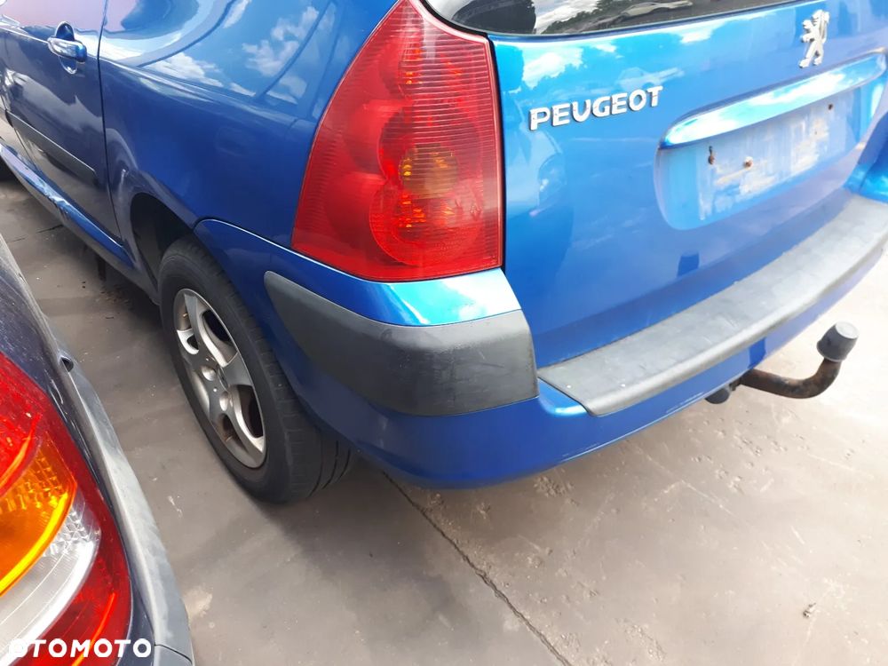 PEUGEOT 307 SW 01-05 1.6 16V NFU - LAMPA PRZÓD PRZEDNIA LEWA PRAWA - 17