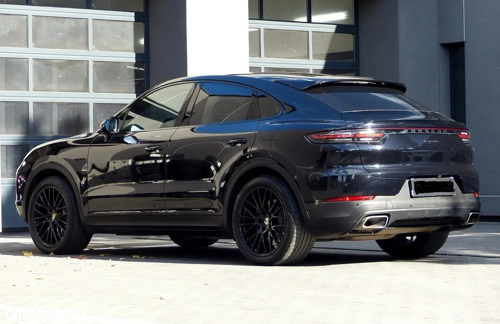 Porsche Cayenne Coupe - 3