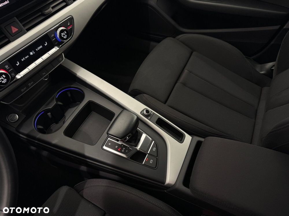 Audi A4 Limousine - 24