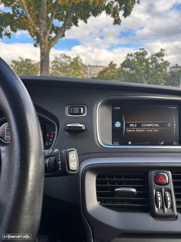 Volvo V40 2.0 D3 Kinetic Geartronic - 6