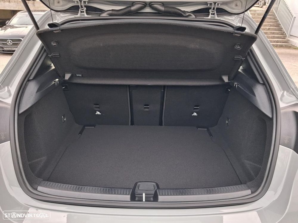 Mercedes-Benz A 180 - 13