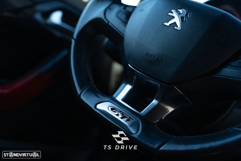 Peugeot 208 1.6 THP GTi - 20