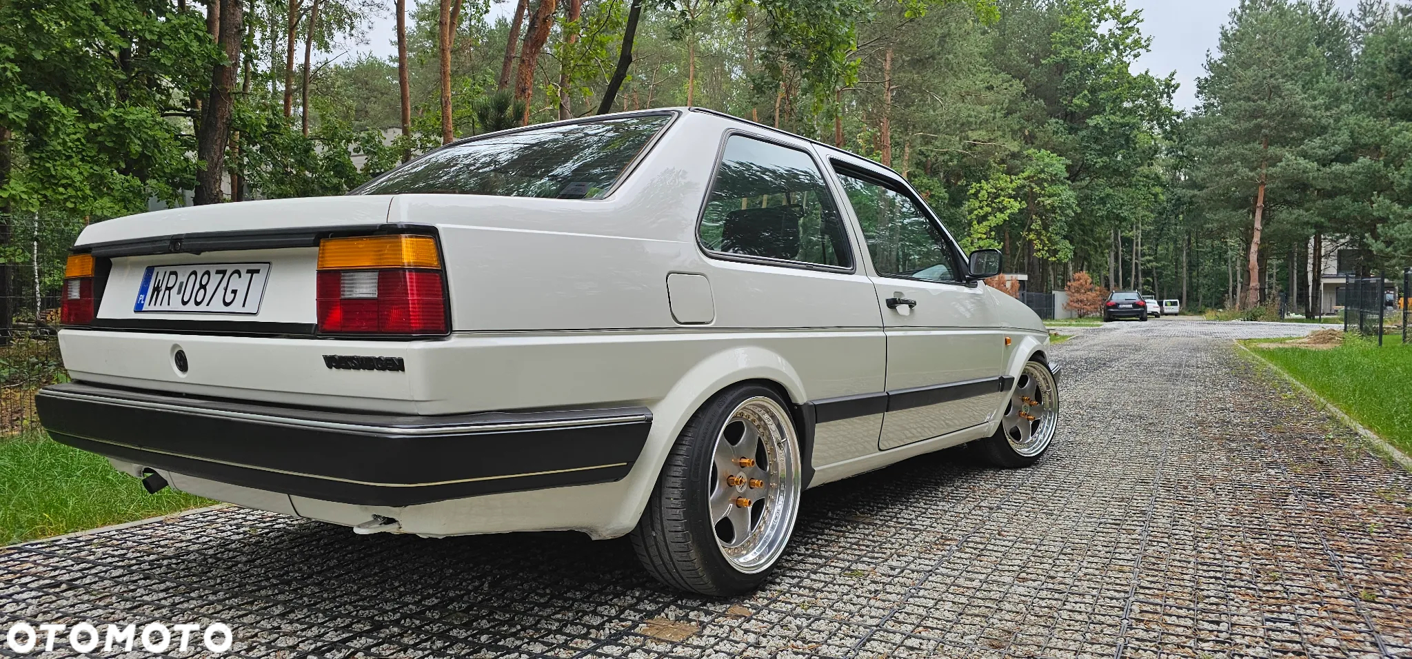 Volkswagen Jetta - 5