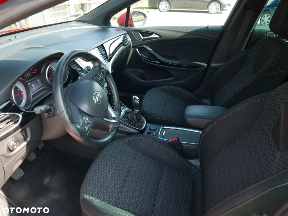 Opel Astra 1.4 T Elite - 6