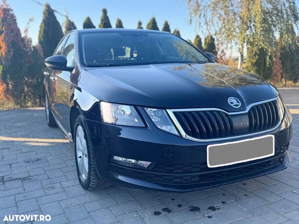 Skoda Octavia 2.0 TDI DSG Style - 1