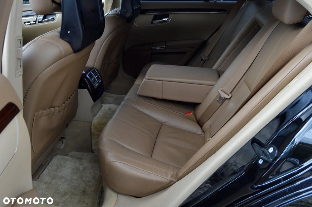 Mercedes-Benz Klasa S 500 4Matic 7G-TRONIC - 9