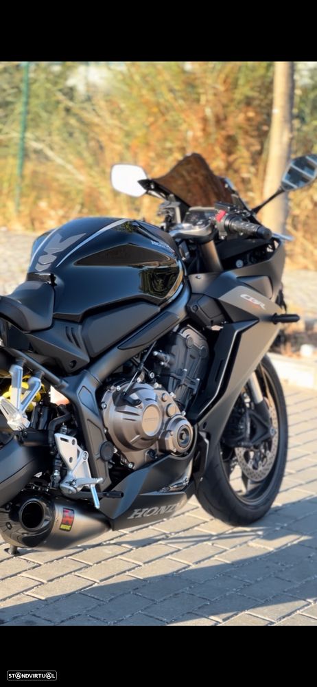 Honda CBR - 4