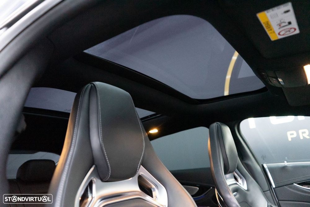 Mercedes-Benz AMG GT 53 4Matic+ - 54