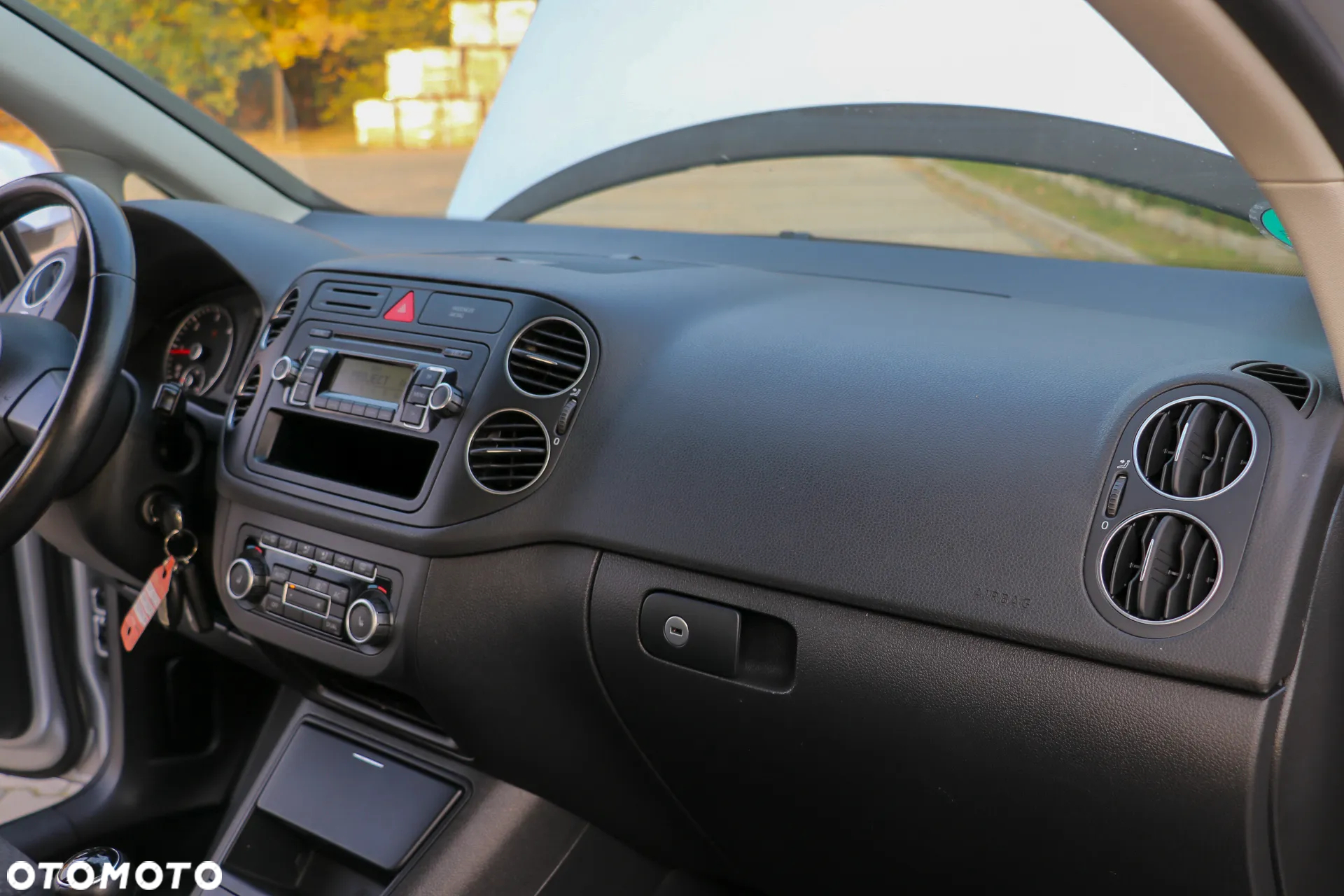 Volkswagen Golf Plus 2.0 TDI Highline - 18