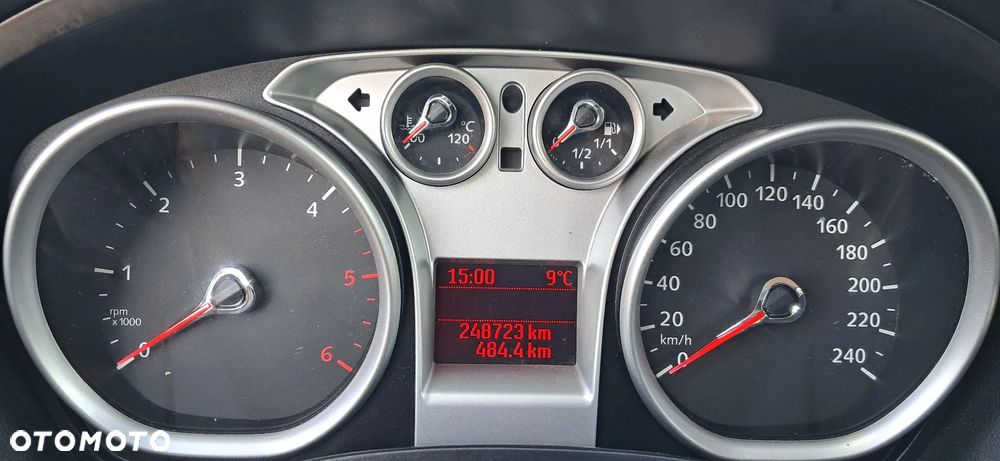 Ford Focus 1.6 TDCi Ghia - 15