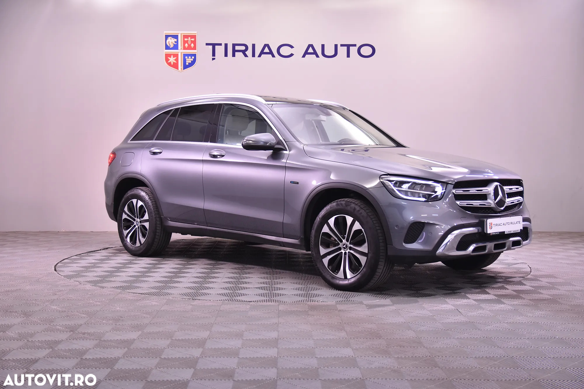 Mercedes-Benz GLC 300 e 4MATIC - 7