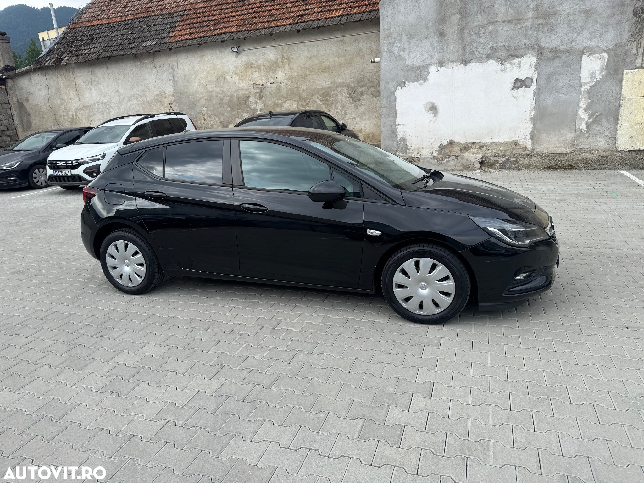 Opel Astra 1.6 CDTI ECOTEC ECOFlex Start/Stop Enjoy - 2