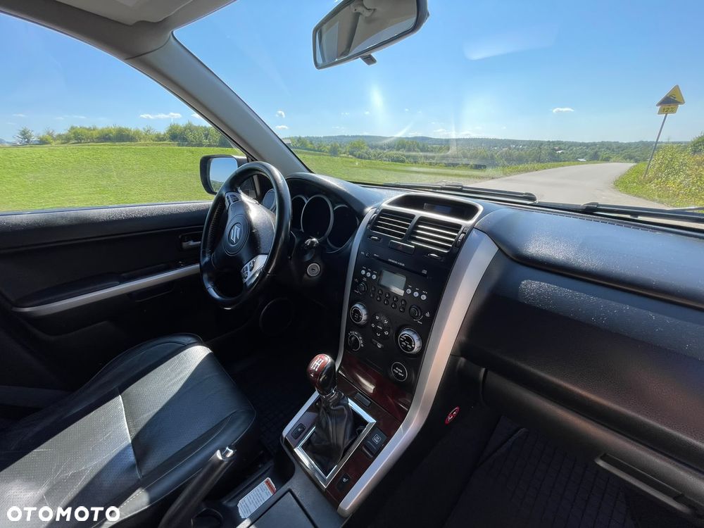 Suzuki Grand Vitara 1.9 DDiS - 18