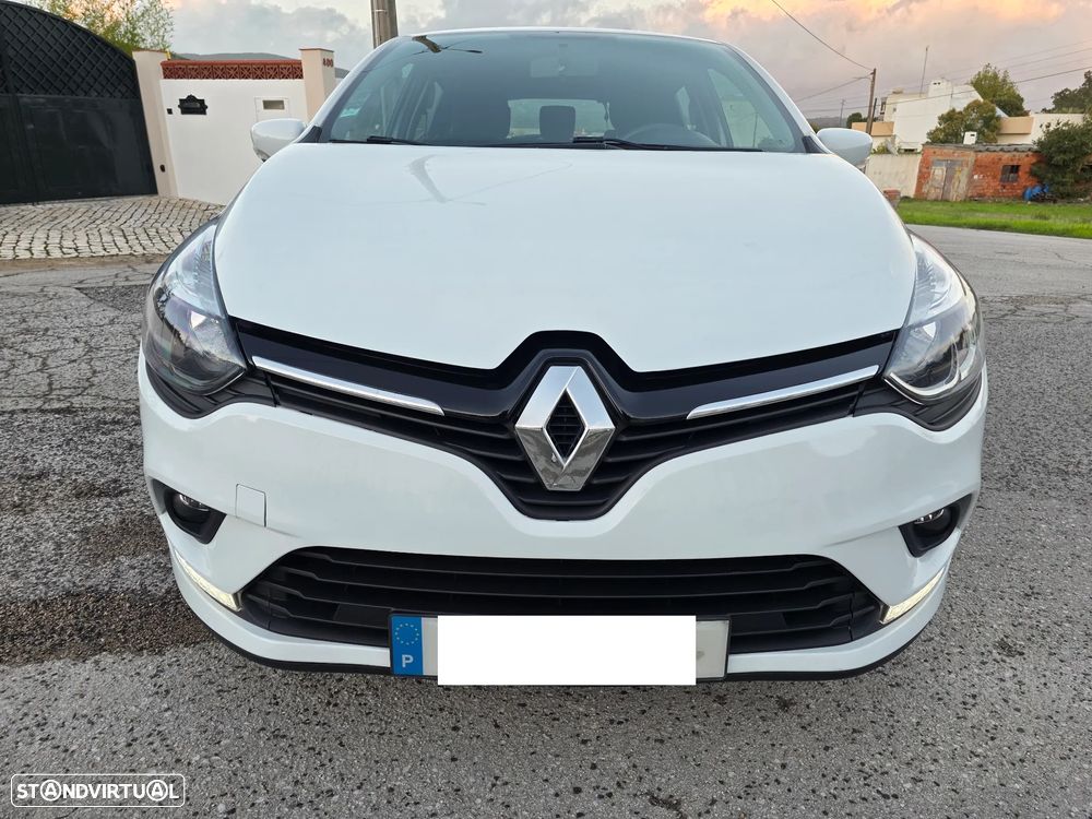 Renault Clio 1.5 dCi Confort - 11