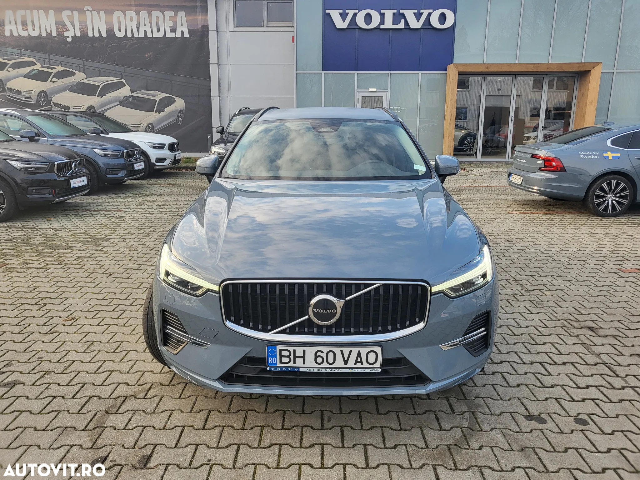 Volvo XC 60 B4 MHEV AT FWD Core - 4