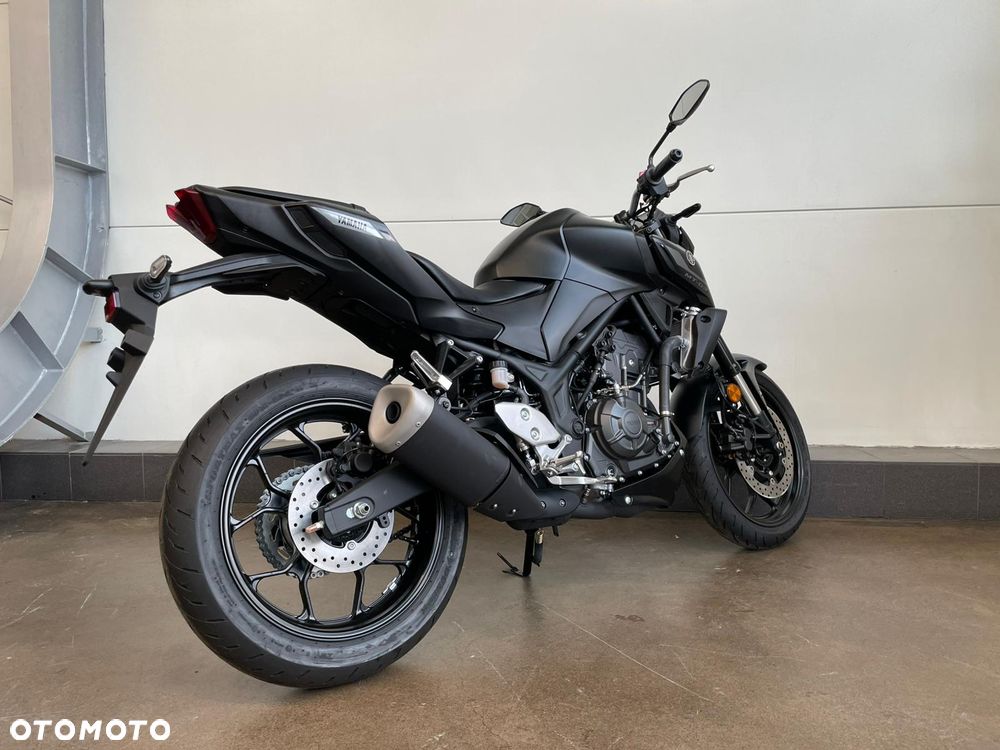 Yamaha MT - 3
