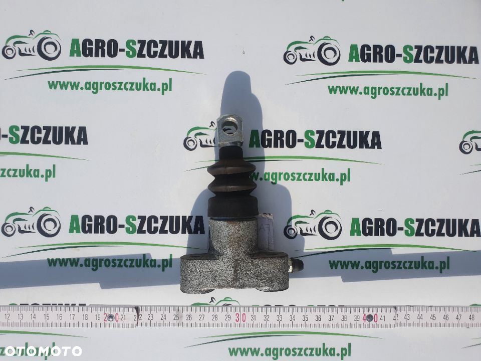 ORYGINALNY CYLINDER HAMULCA FARMTRAC - 1