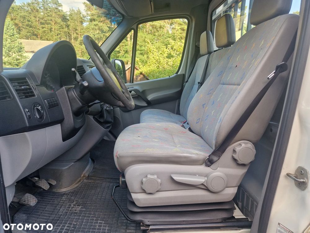 Volkswagen CRAFTER - 16