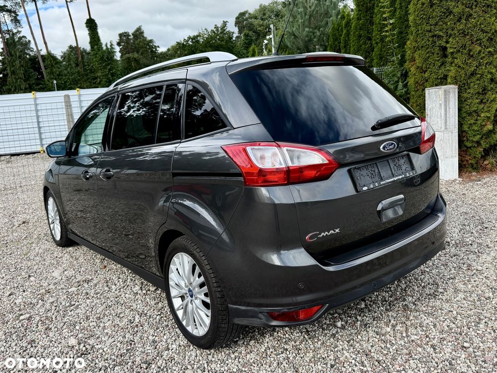 Ford Grand C-MAX - 30